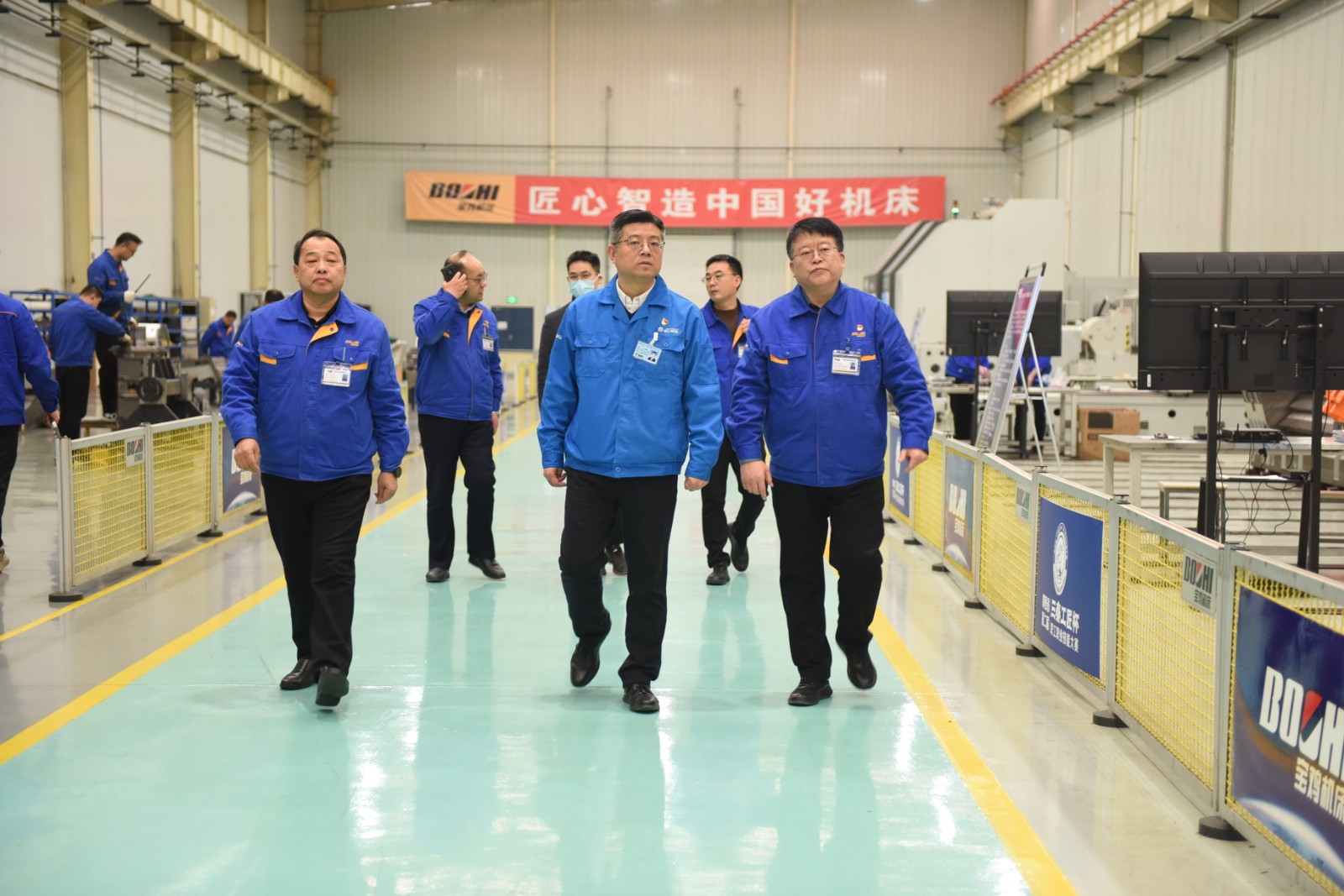 【集团资讯】马旭耀董事长到宝鸡机床调研指导工作